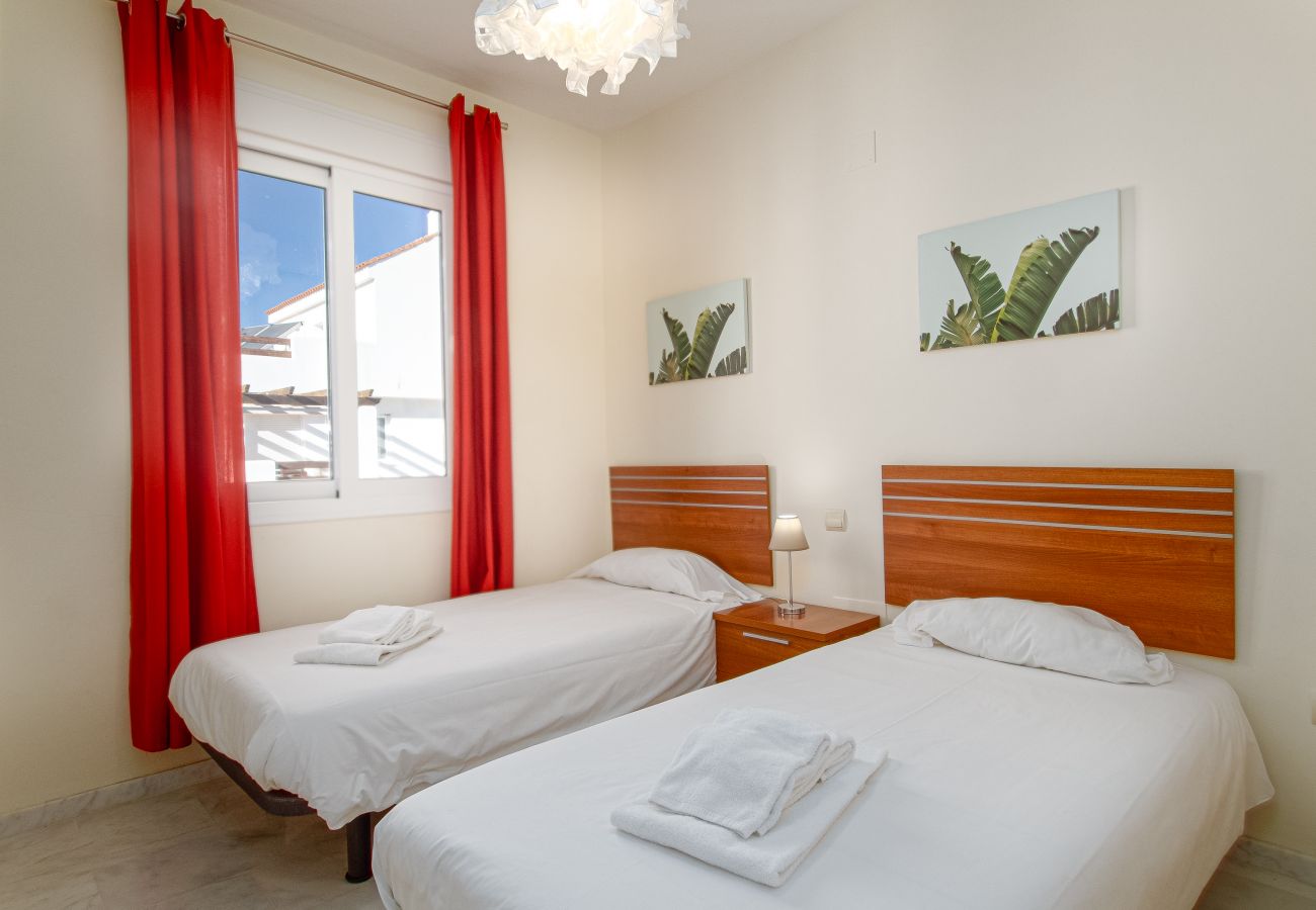 Apartment in Estepona - Valle Romano 2060