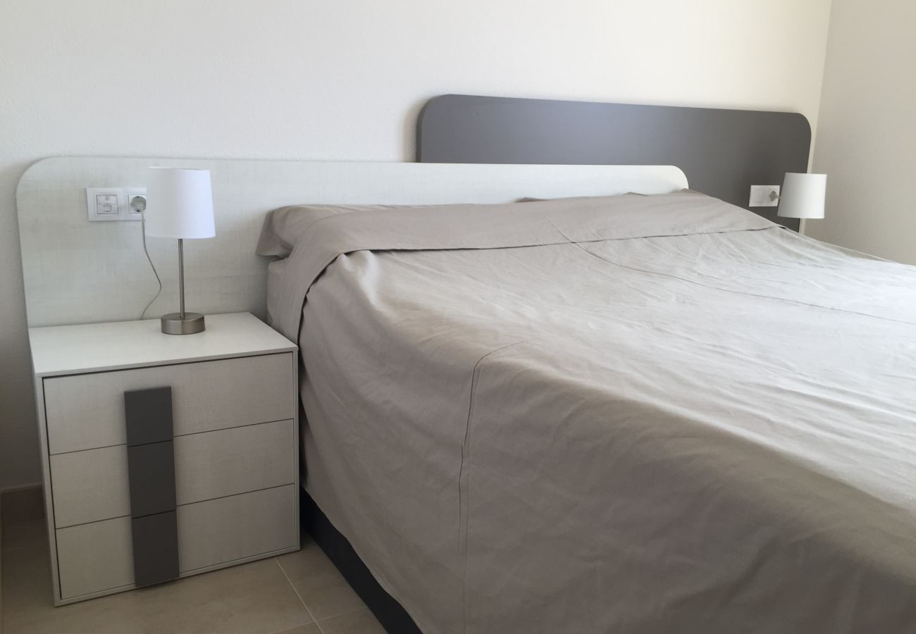 Zapholiday - 3027 - Torre de la Horadada apartment, Costa Blanca - bedroom